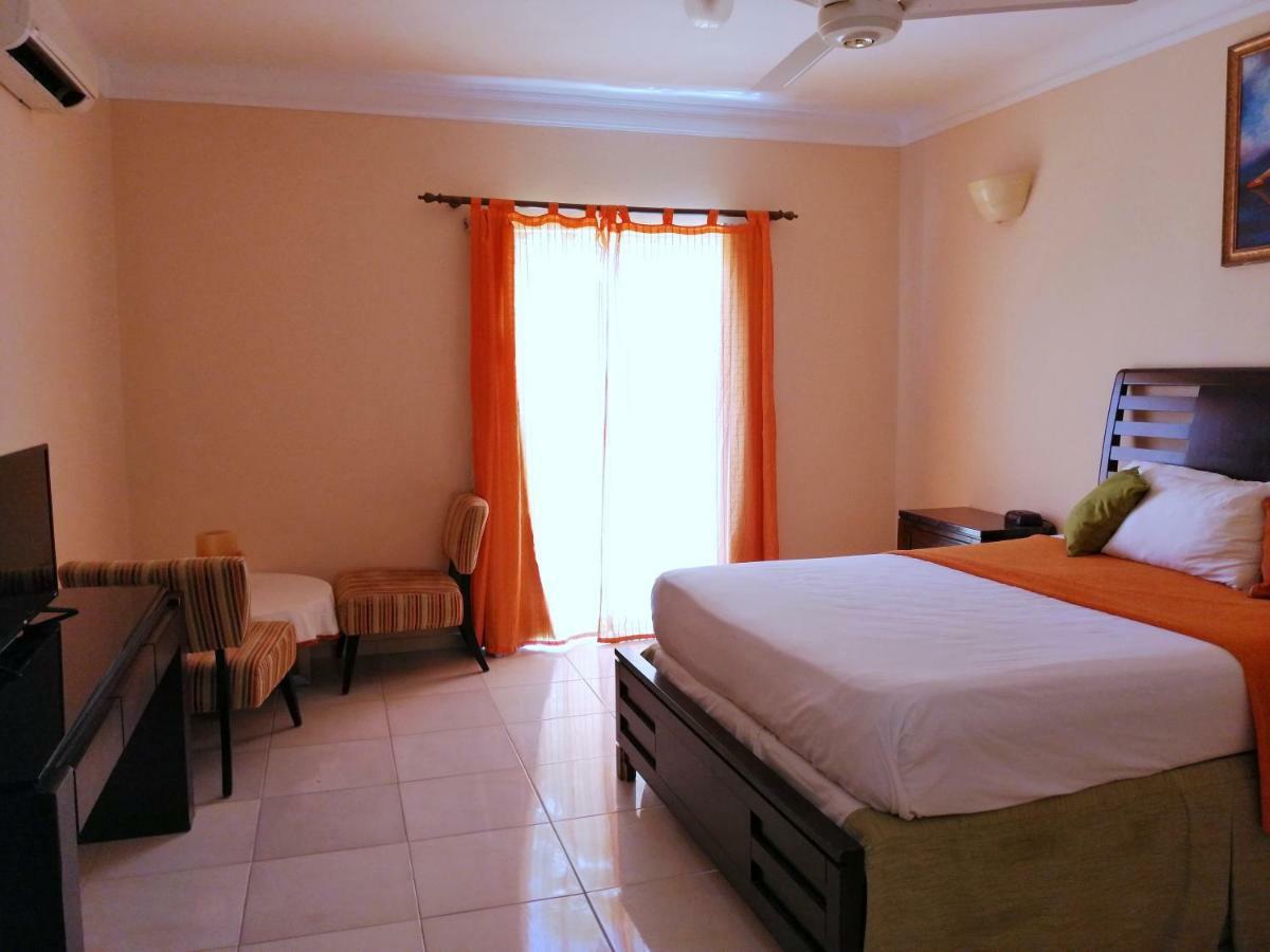 Hotel Dominicana Plus Bavaro Ngoại thất bức ảnh
